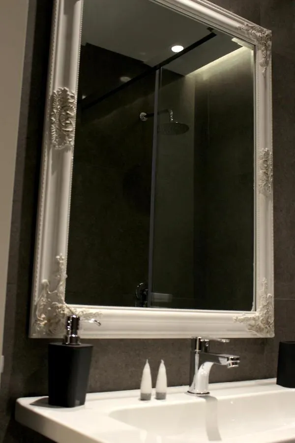 Guest house Urban Rooms Tirana Albania